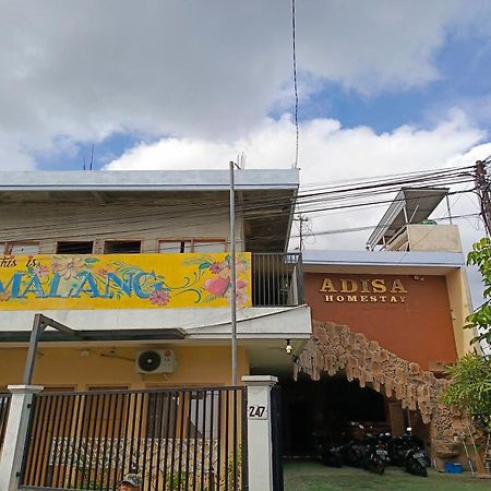 Adisa Homestay Malang Exterior photo